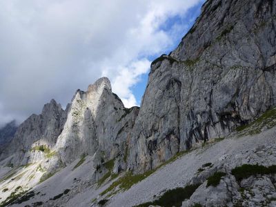 006-Der Gosaukamm am Linzer Weg